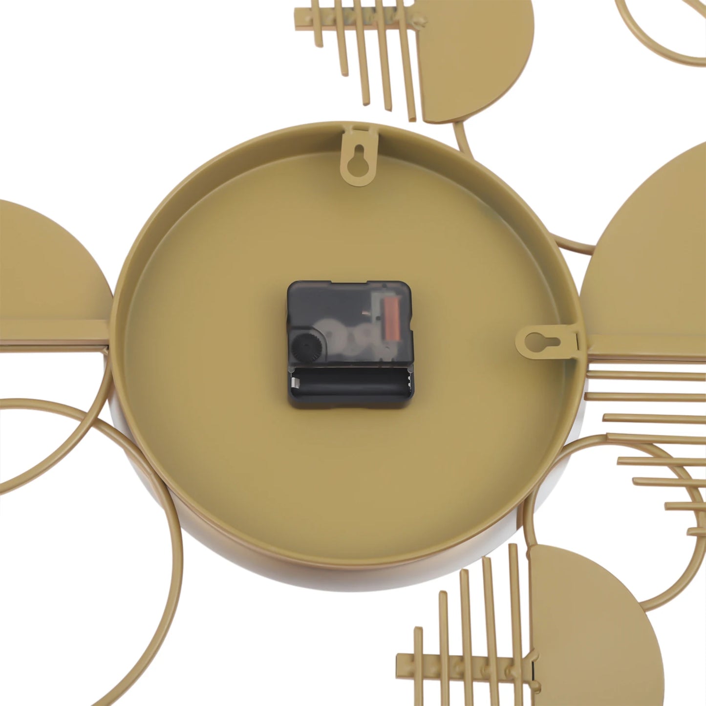 Creative Modern Metal Wall Clock Battery Operated Silent Minimalist Decorative